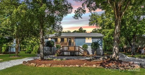 6106 Cambridge Drive Harrisburg NC 28075