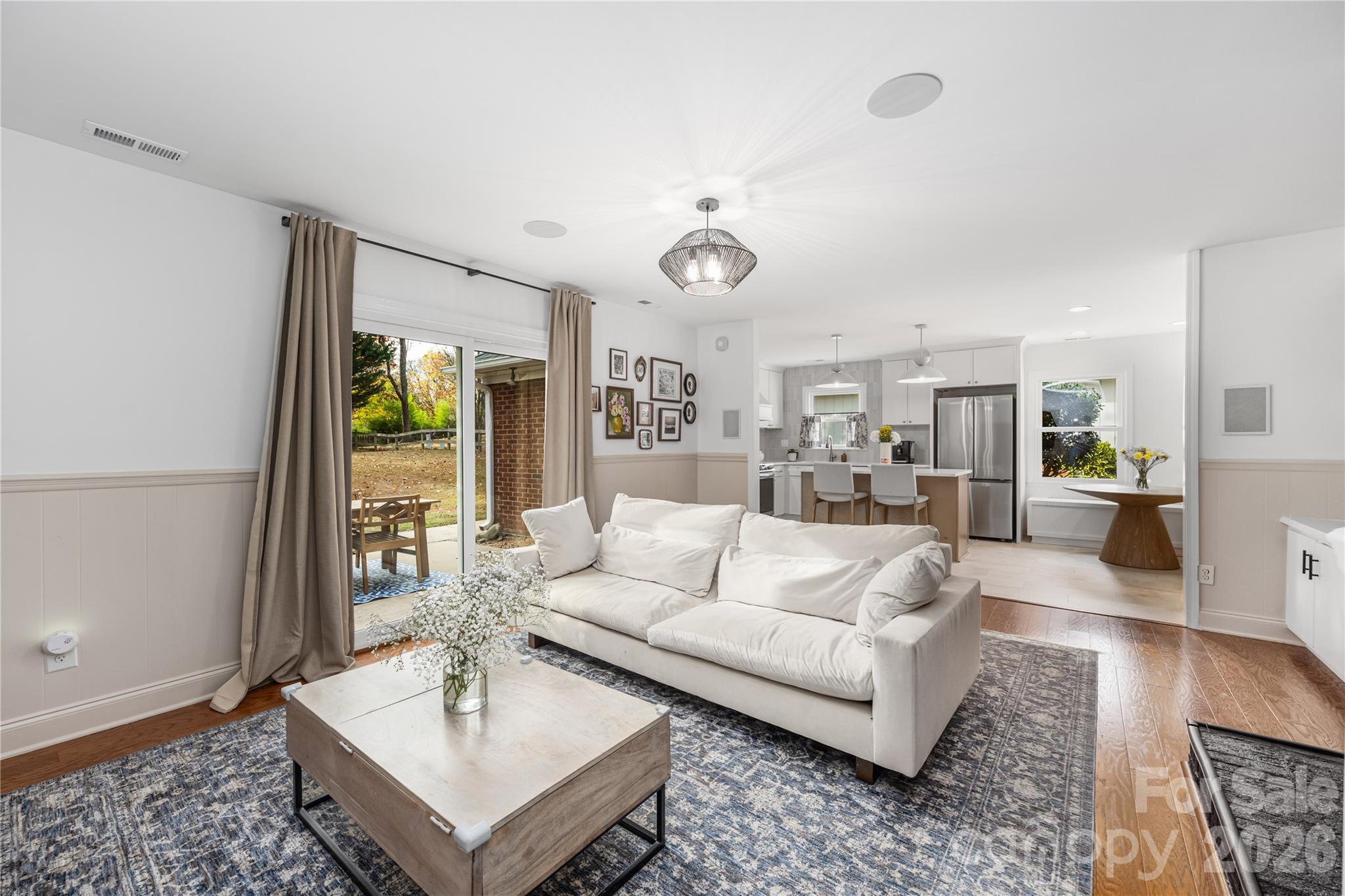 6040 Coatbridge Lane