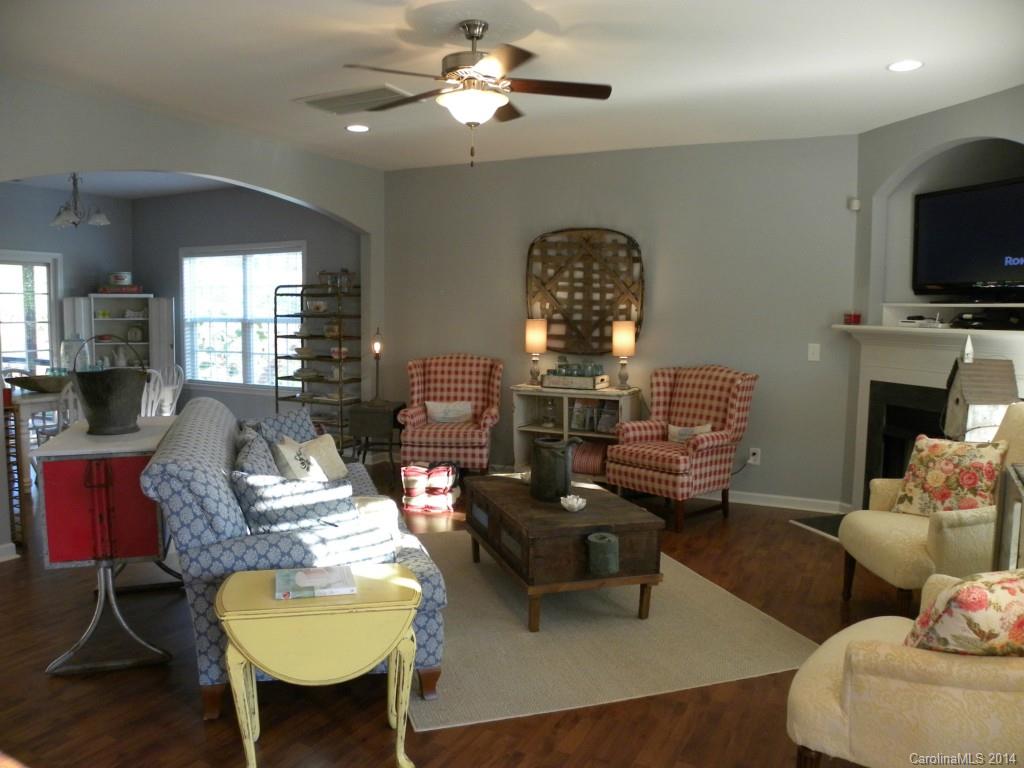 Faulkner Ridge - Residential