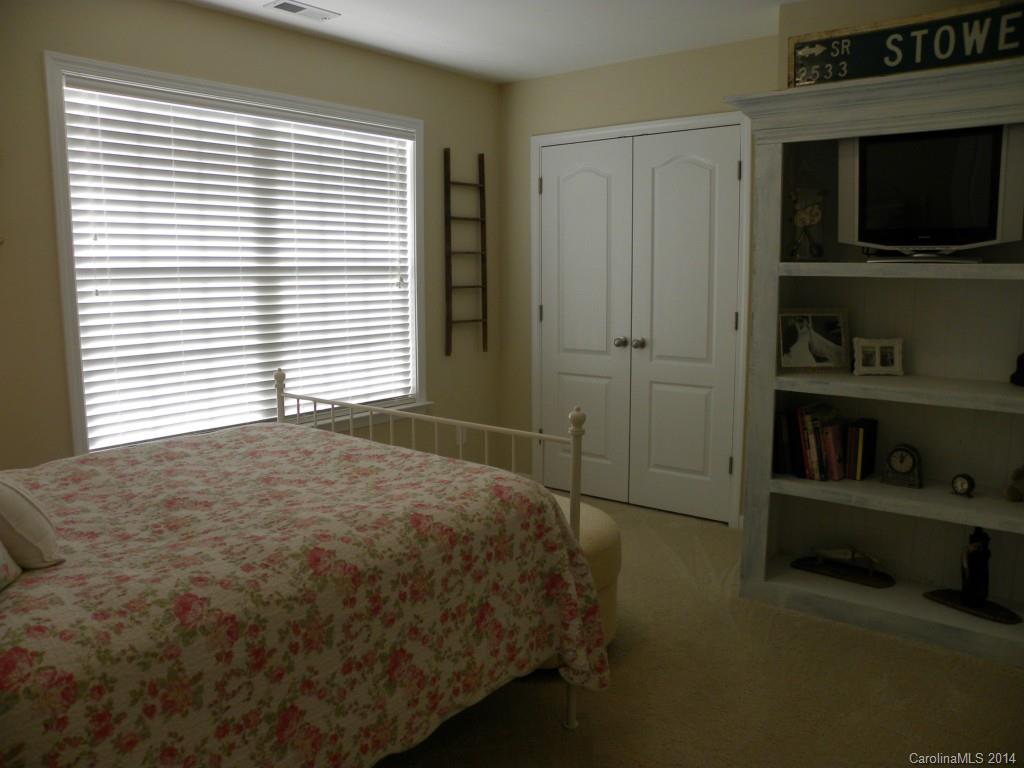 Faulkner Ridge - Residential