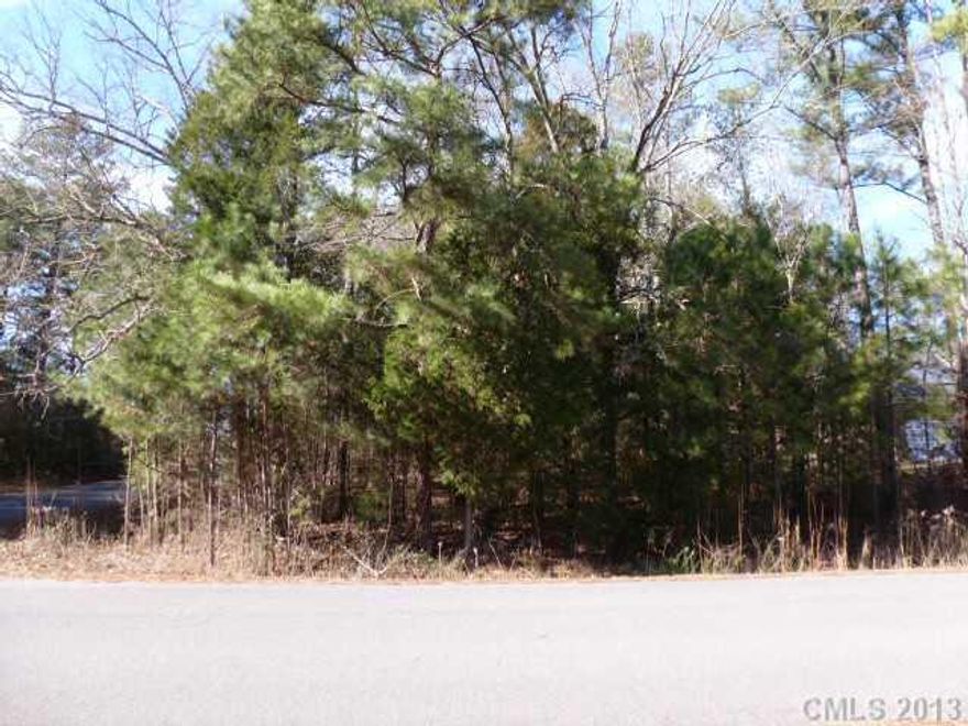 The perfect lot for your new home. Great corner lot. Builder available to build your plan.