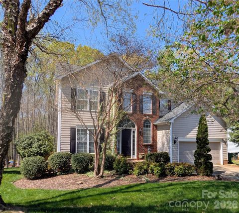 Photo of 12329 Panthersville Drive, Charlotte, NC 28269 (MLS # 4362910)