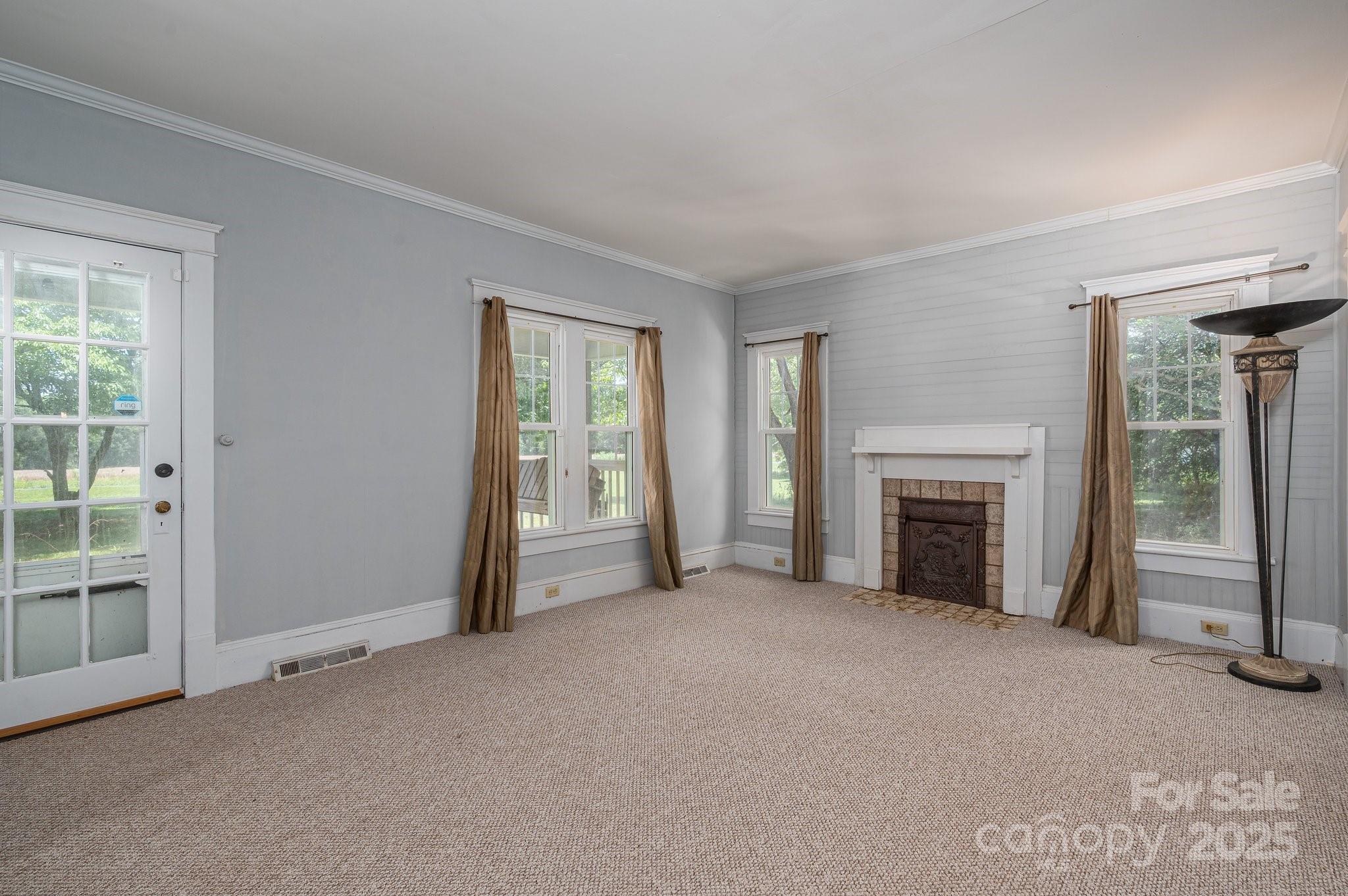 1173 Cat Square Road