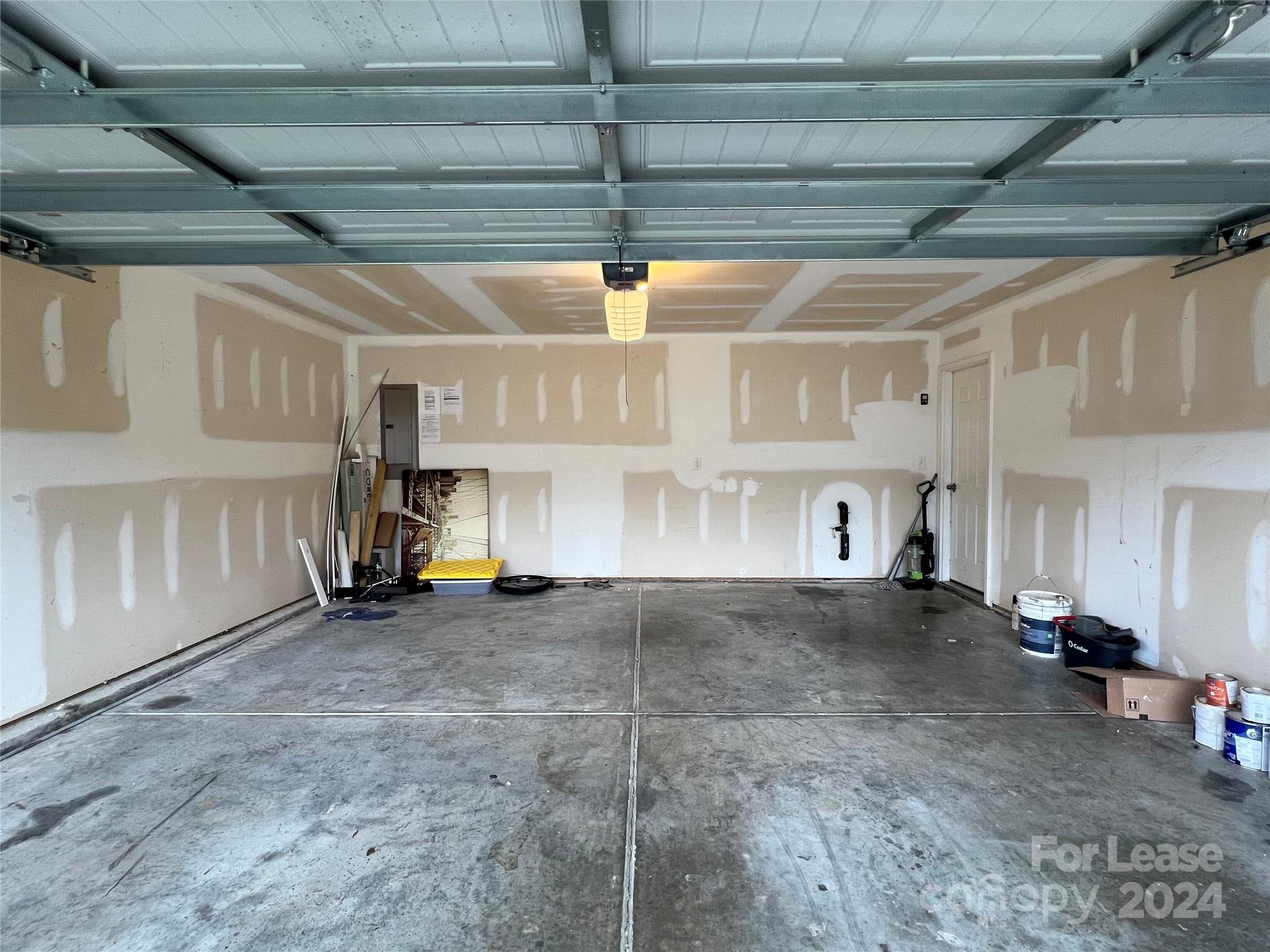 Hammond Lake - Residential Lease