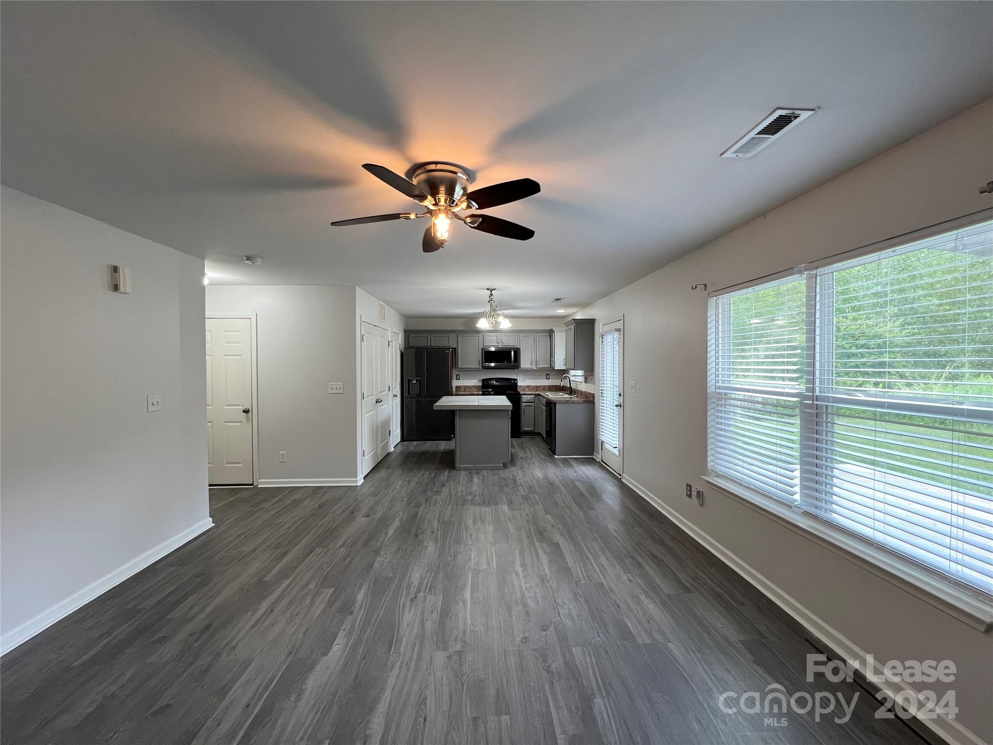 Hammond Lake - Residential Lease