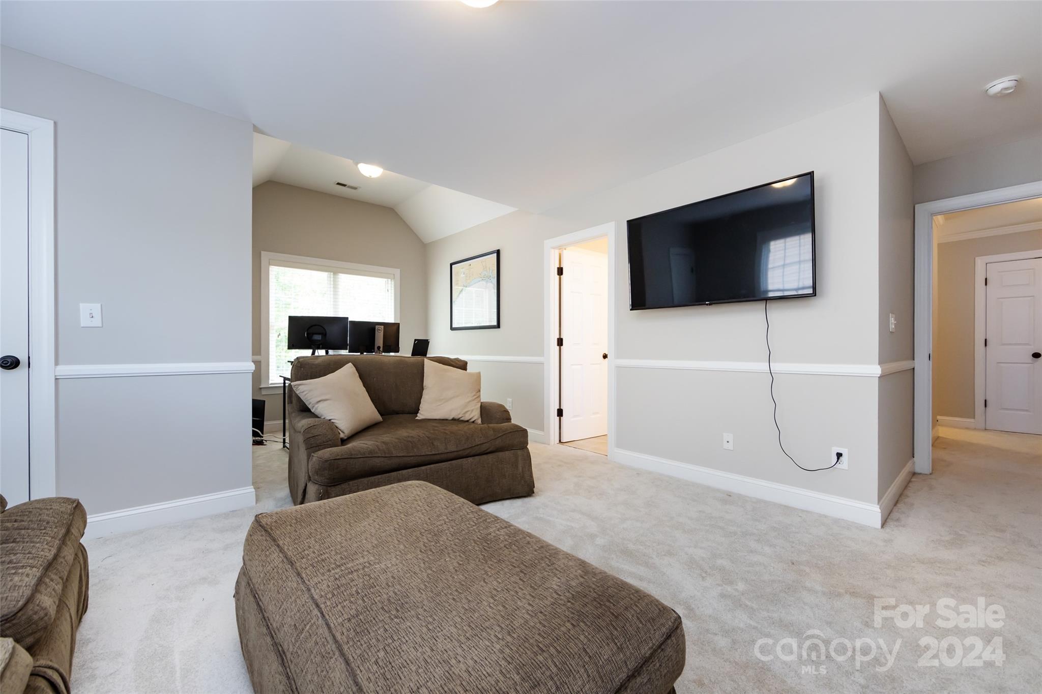 Macaulay - Residential