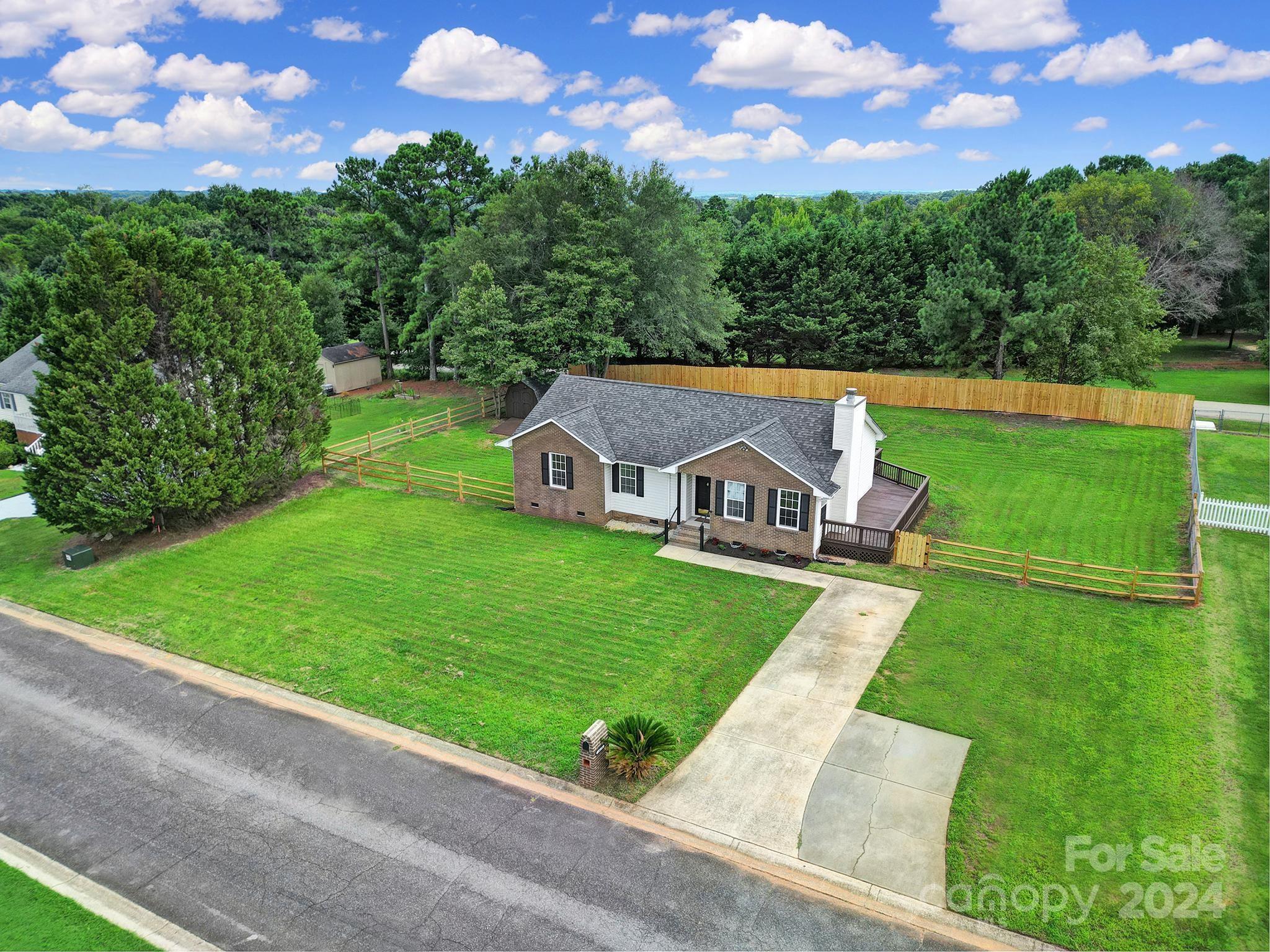 Wimbleton Woods - Residential