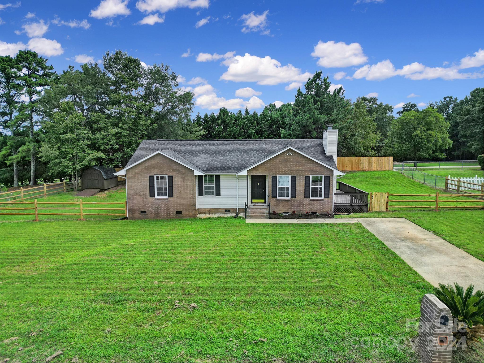 Wimbleton Woods - Residential