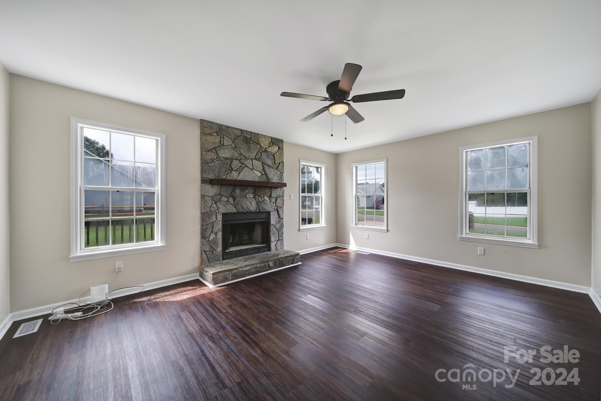 Wimbleton Woods - Residential