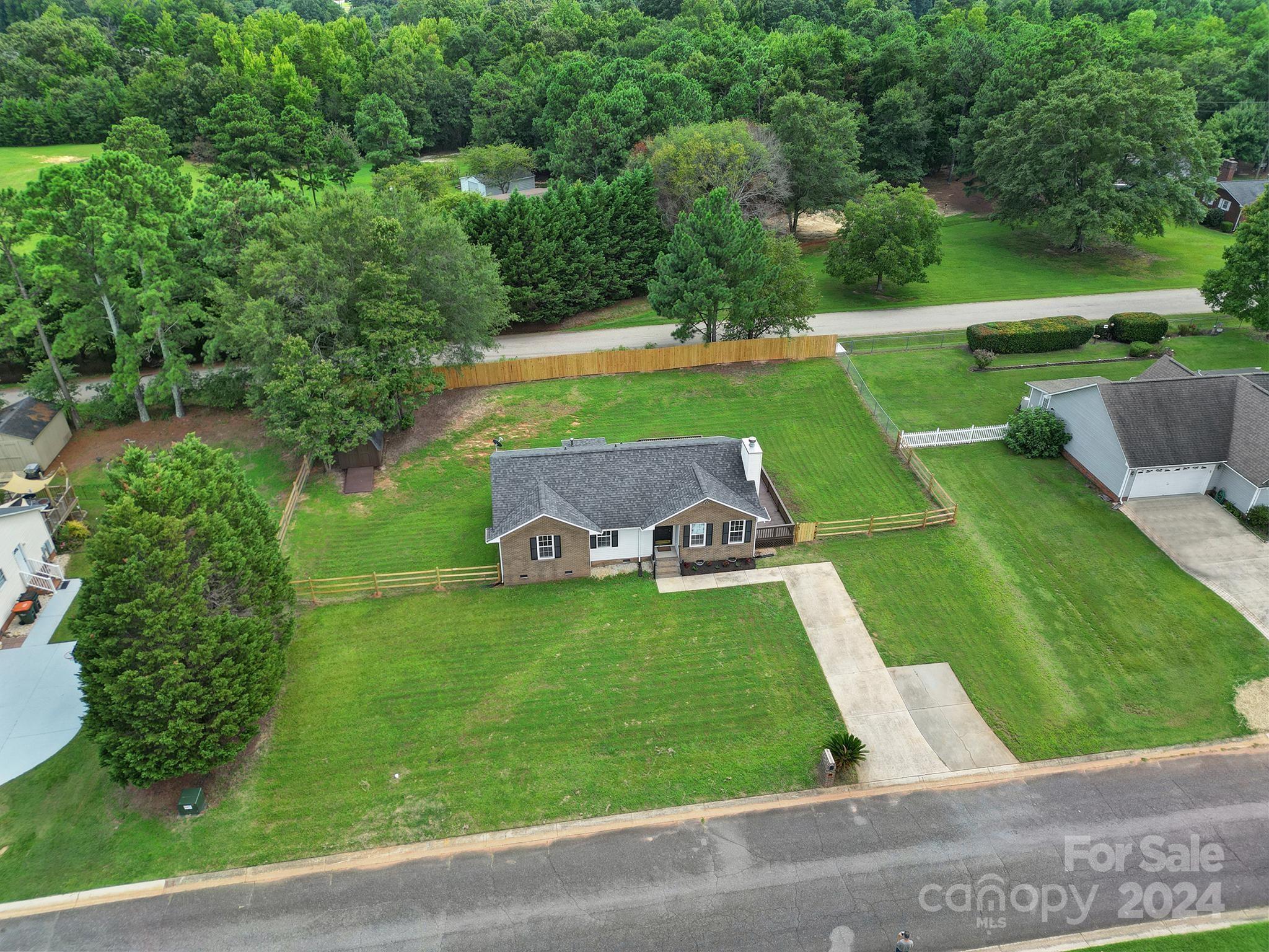 Wimbleton Woods - Residential