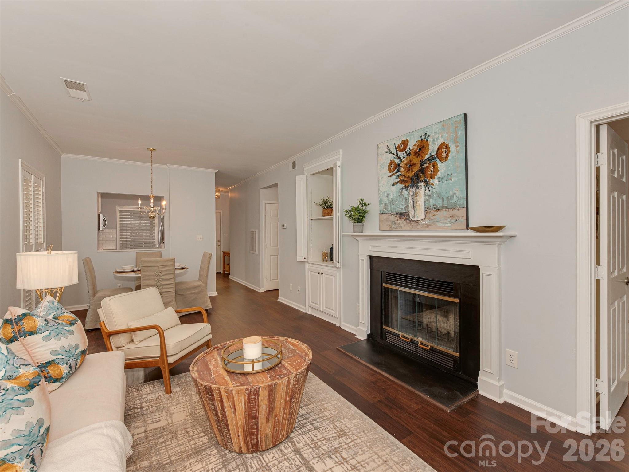 301 Queens Road 105