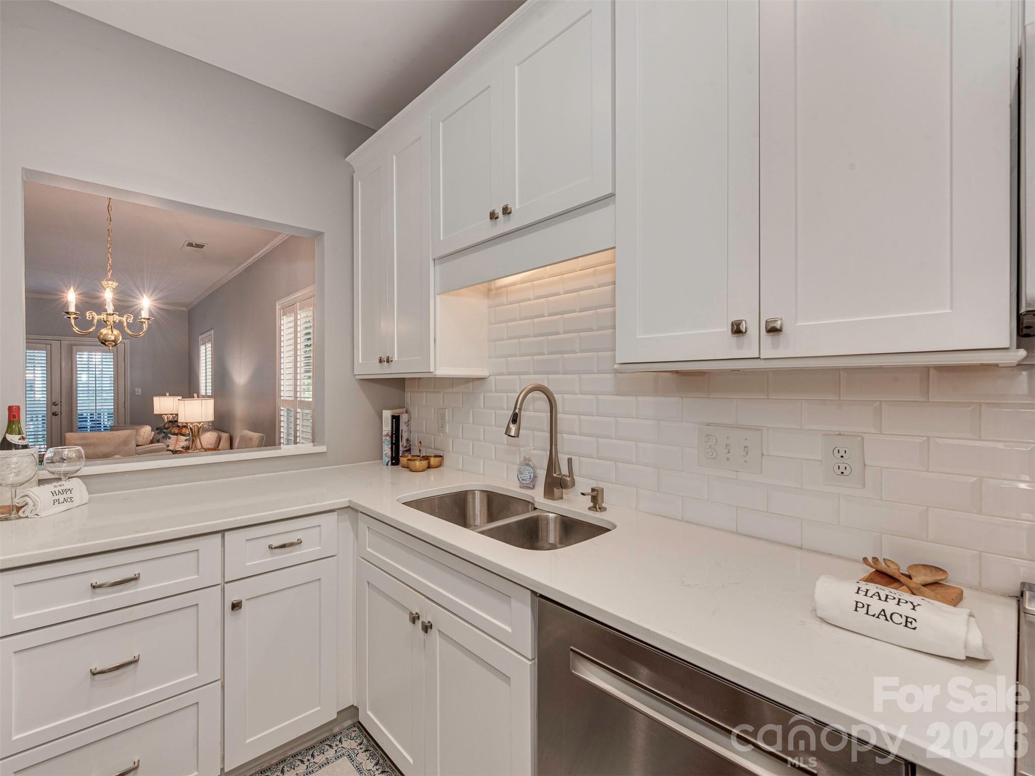 301 Queens Road 105