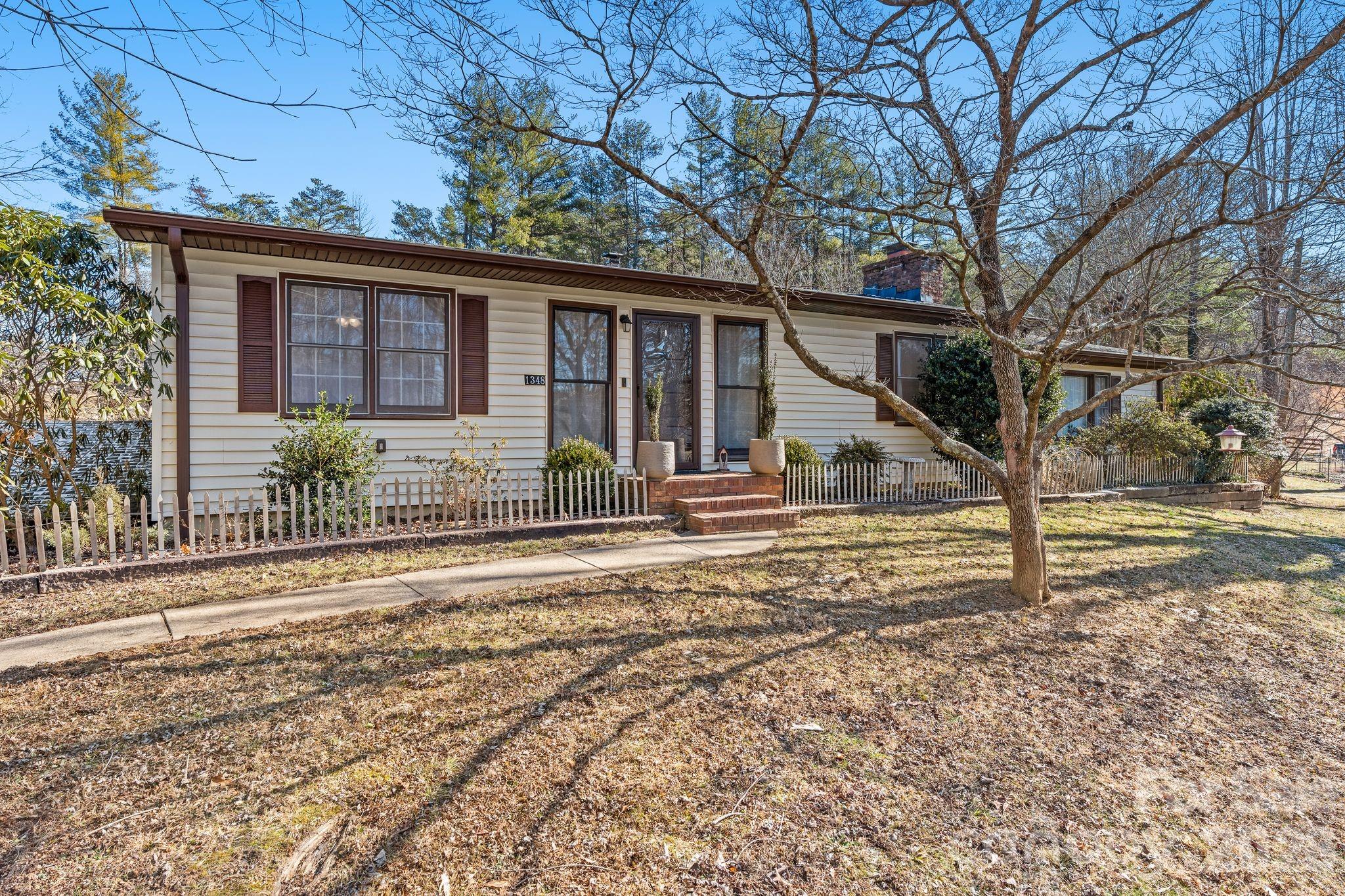 1348 Jenkins Valley Road