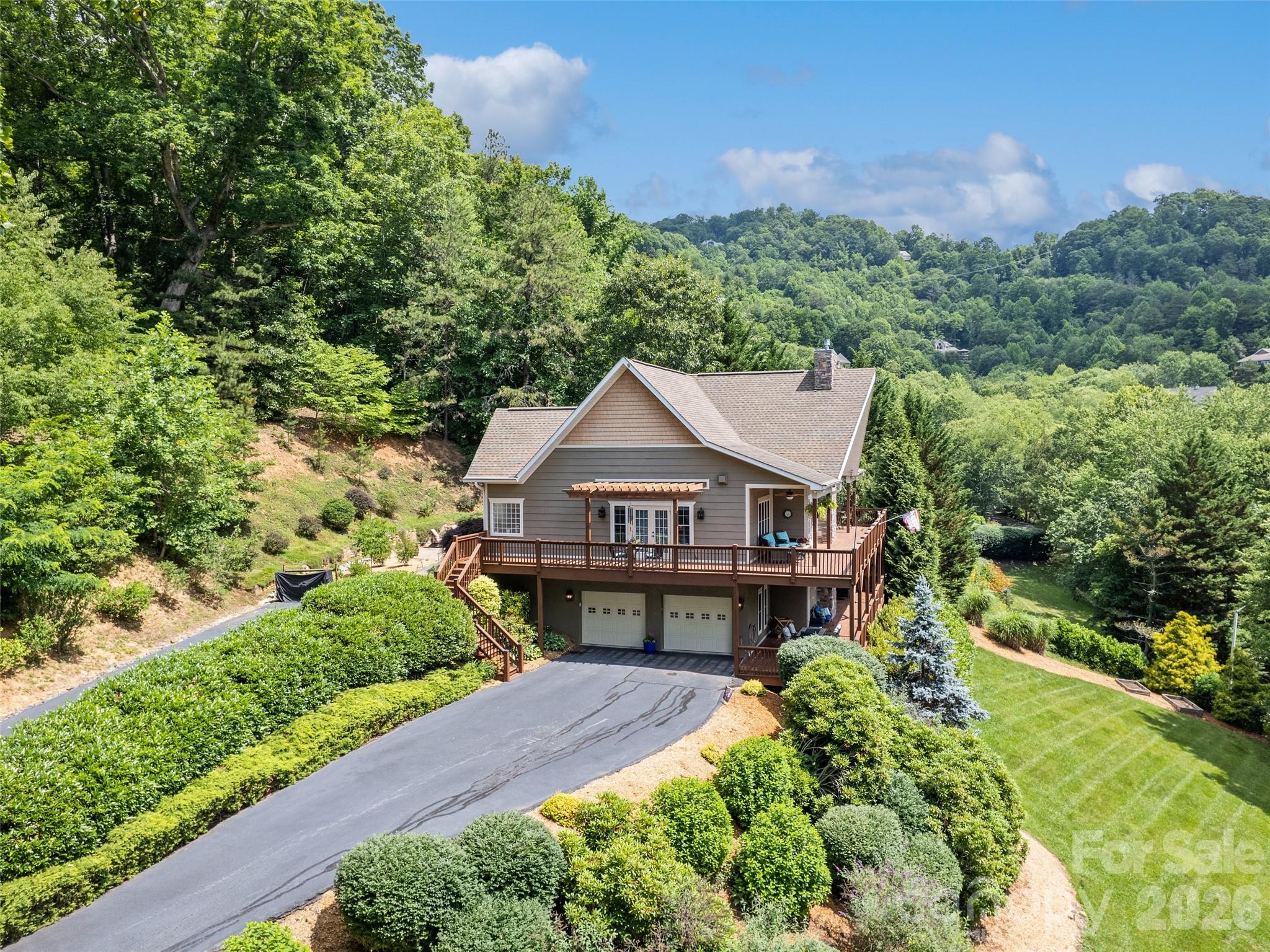 406 Inverness Drive