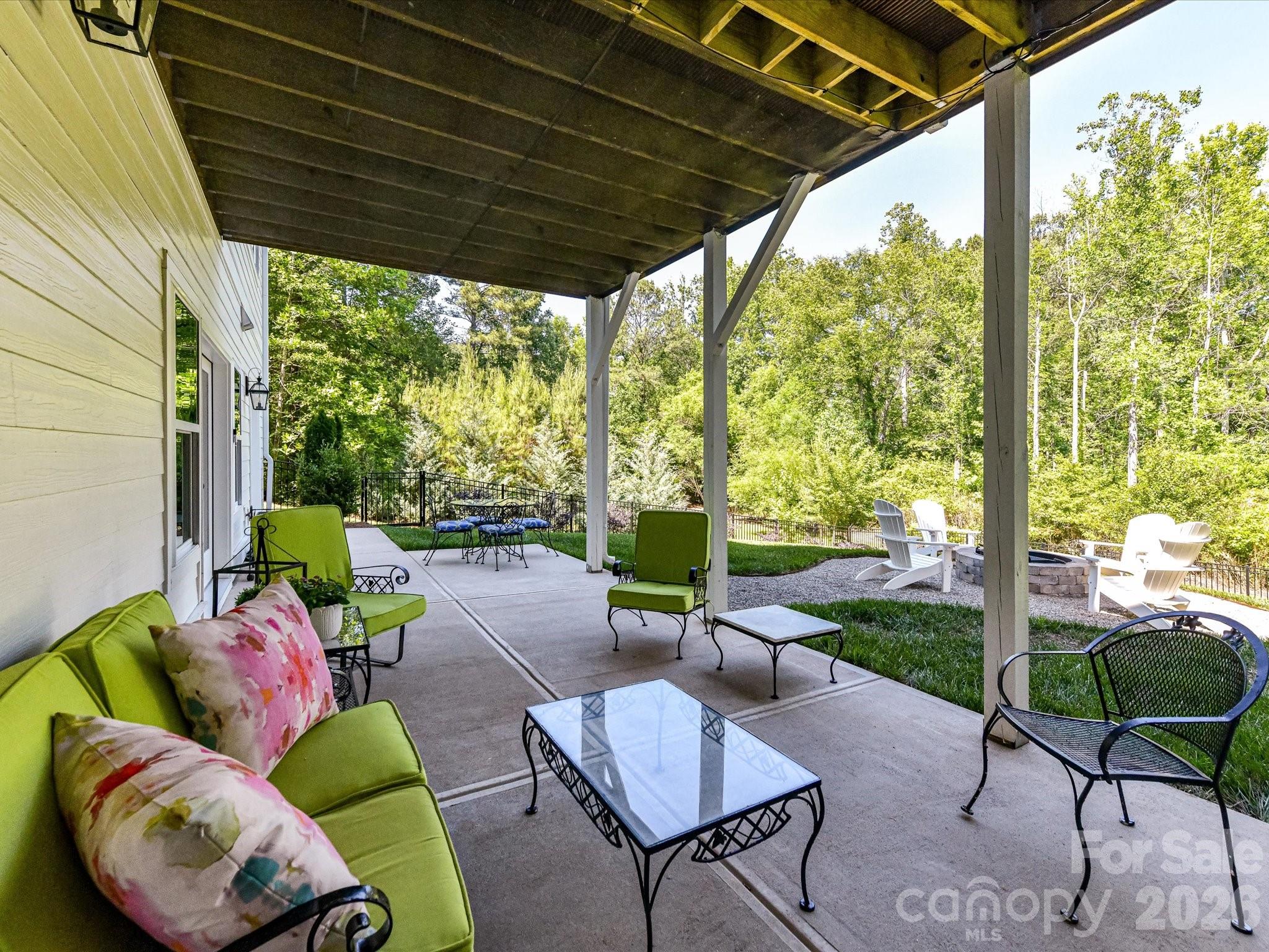 Falls Cove - Residential