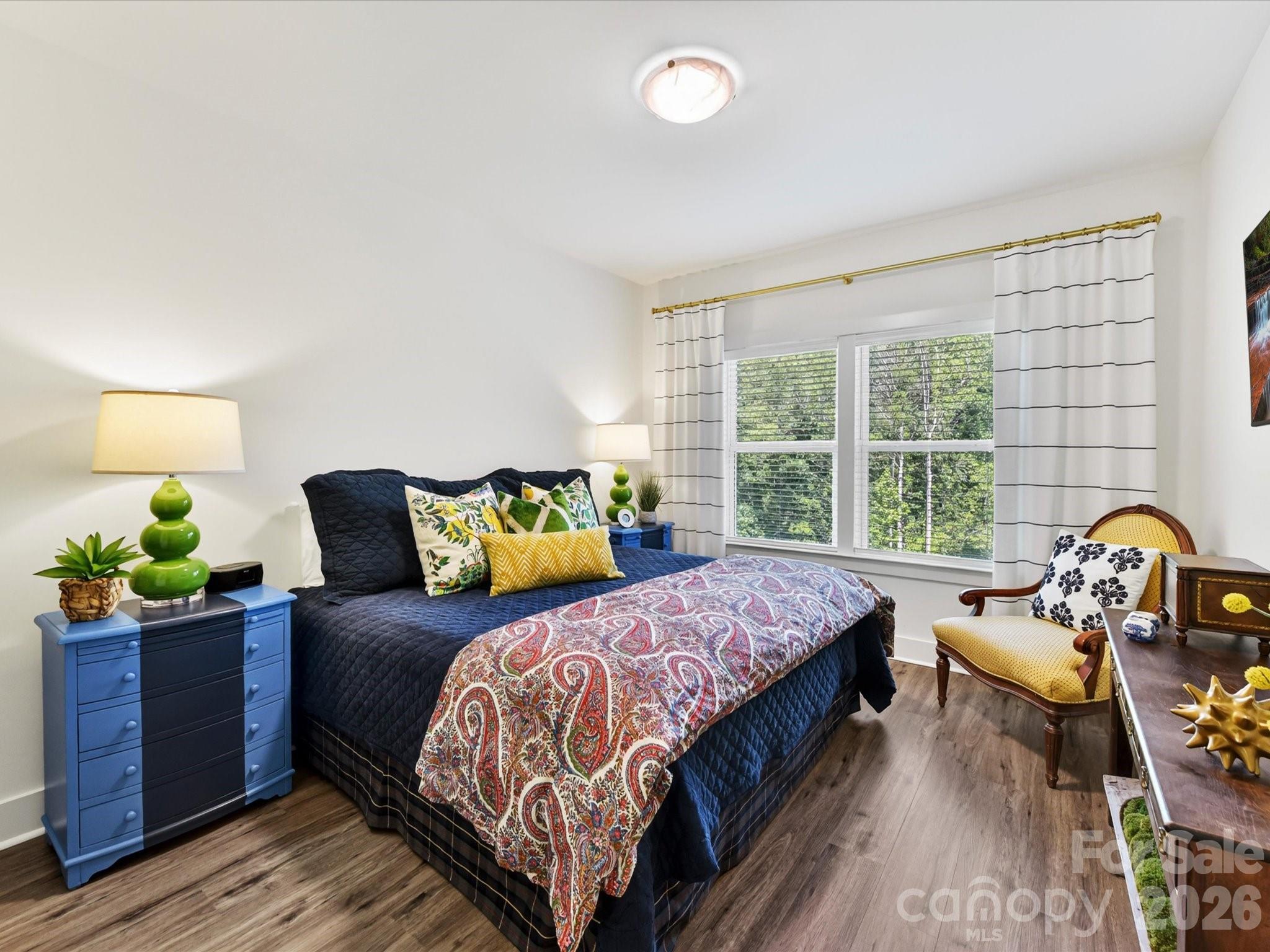 Falls Cove - Residential