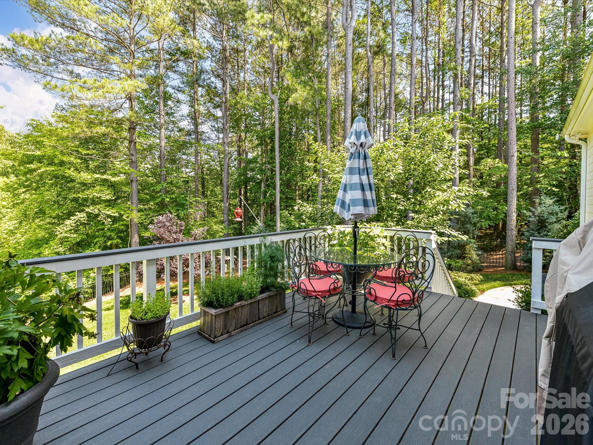Falls Cove - Residential