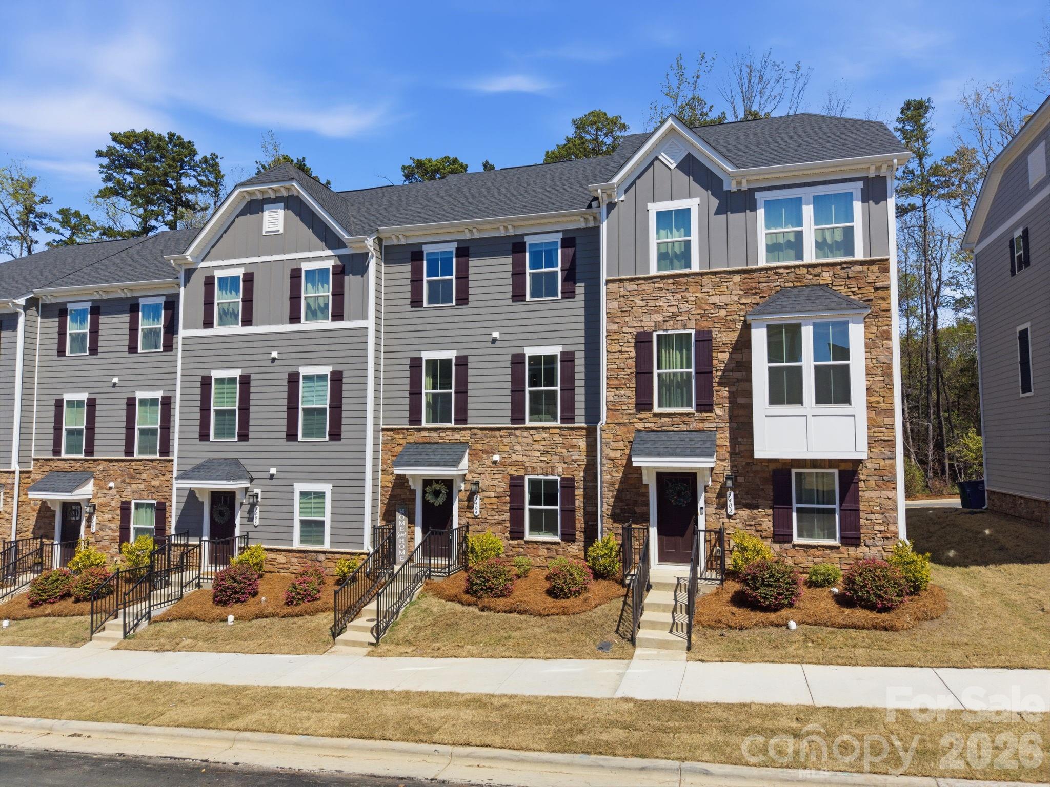 Stone Creek Townhomes - Residential