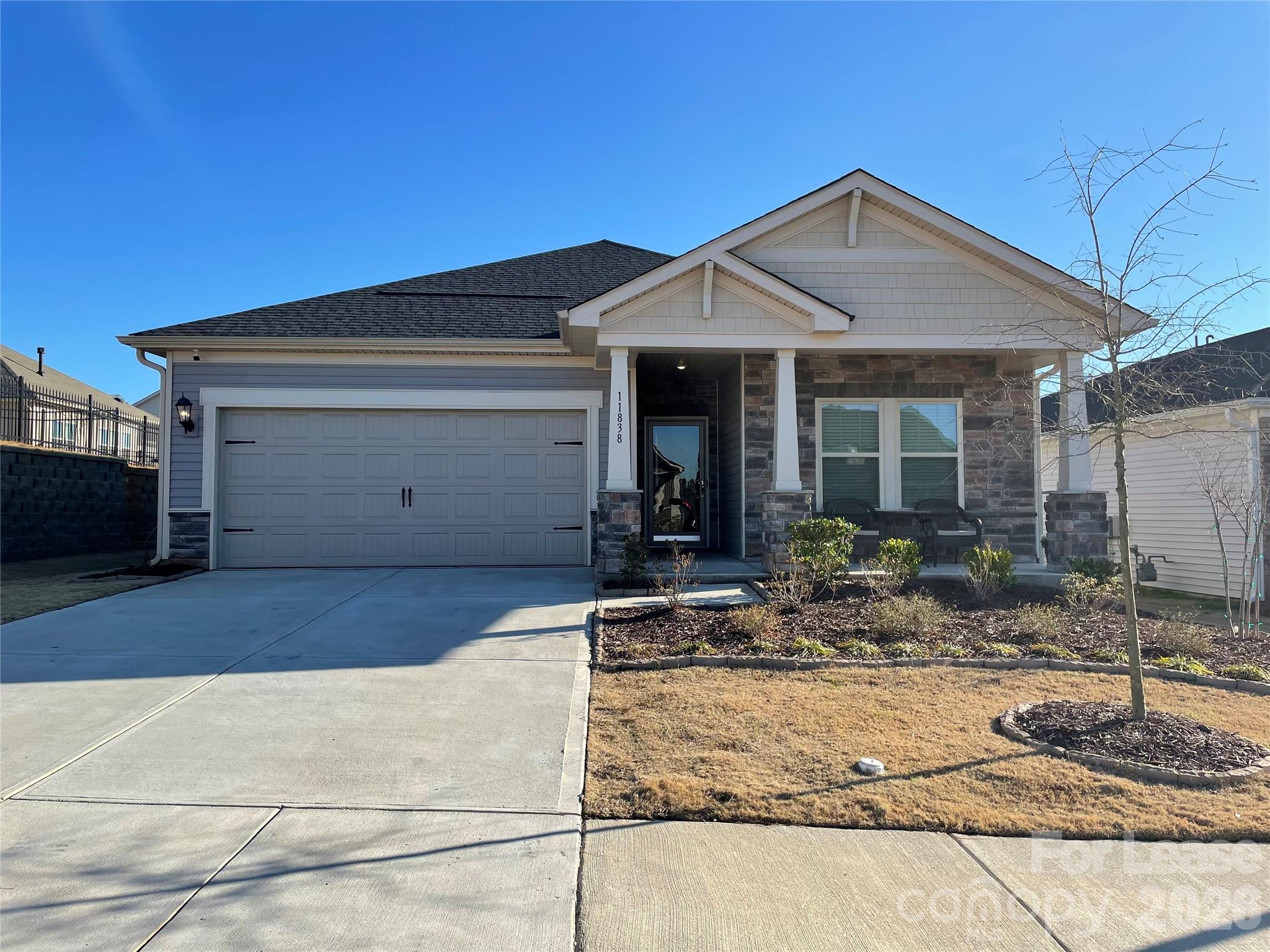 Larkhaven Hills - Residential Lease