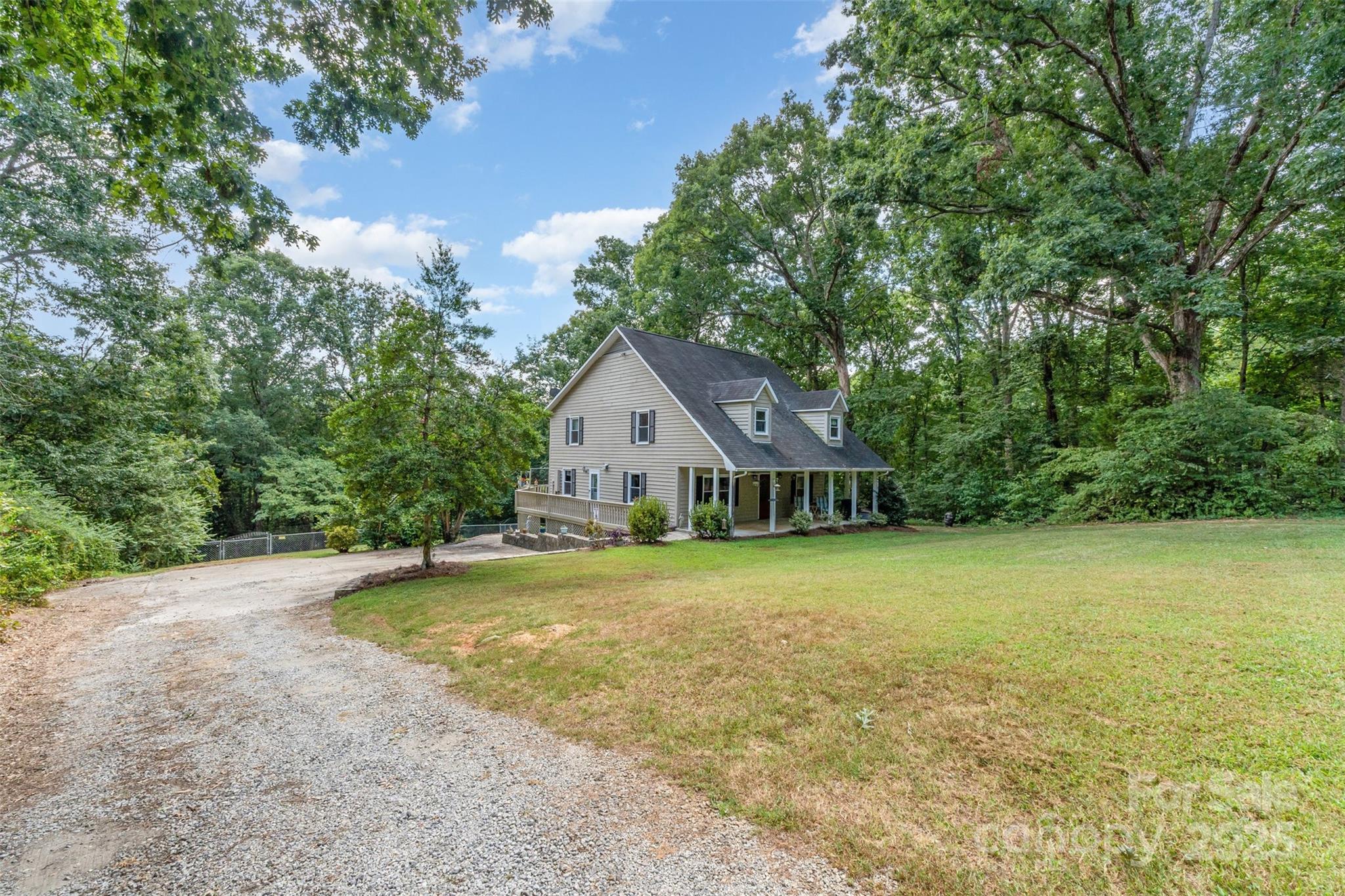 715 Hester Drive