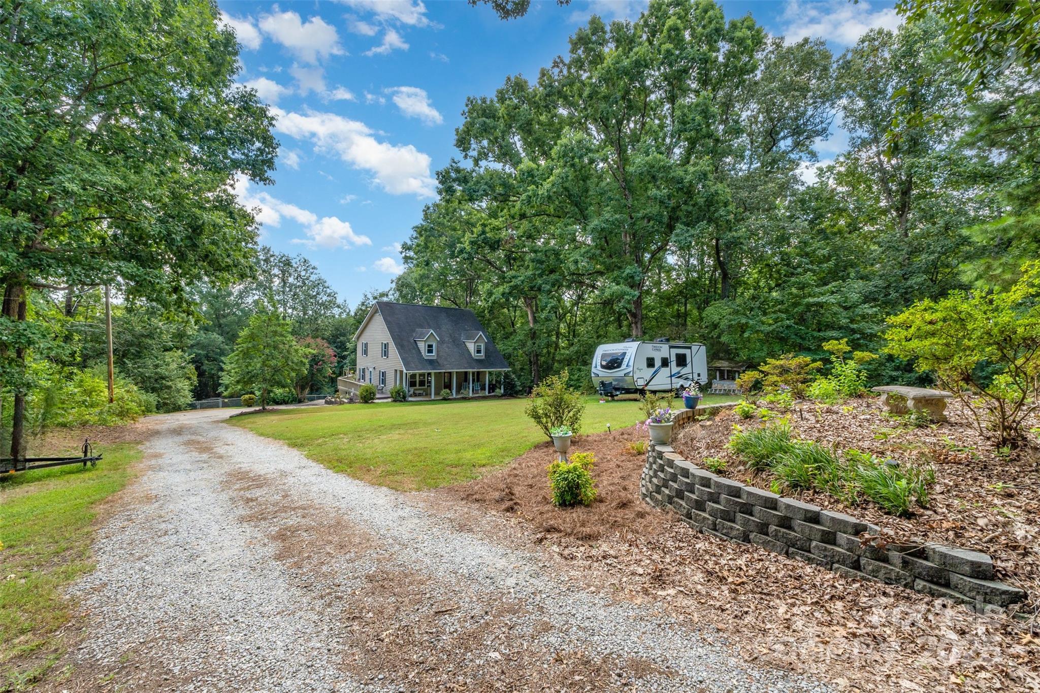 715 Hester Drive