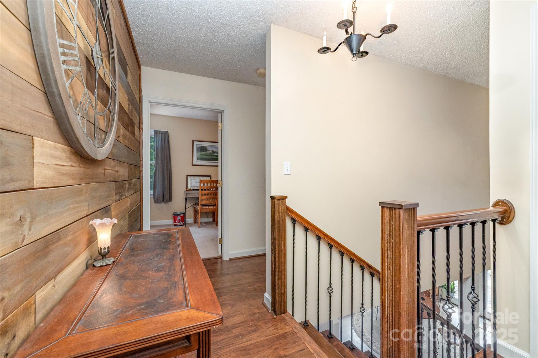 715 Hester Drive