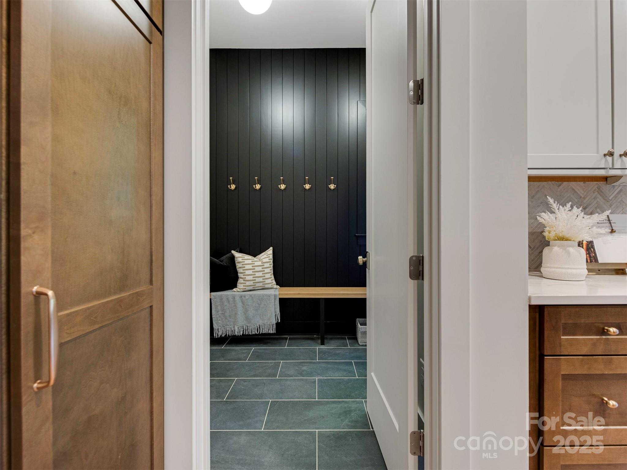 Merry Oaks - Residential