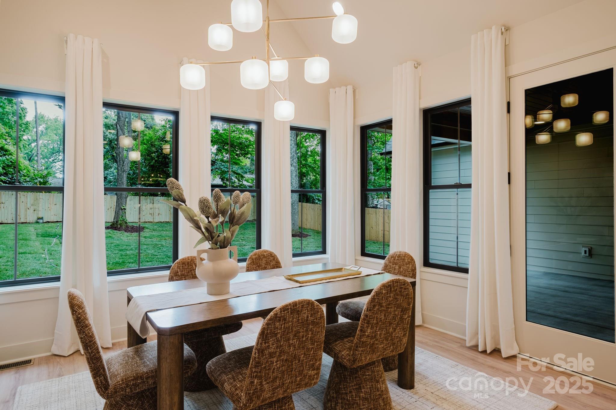 Merry Oaks - Residential