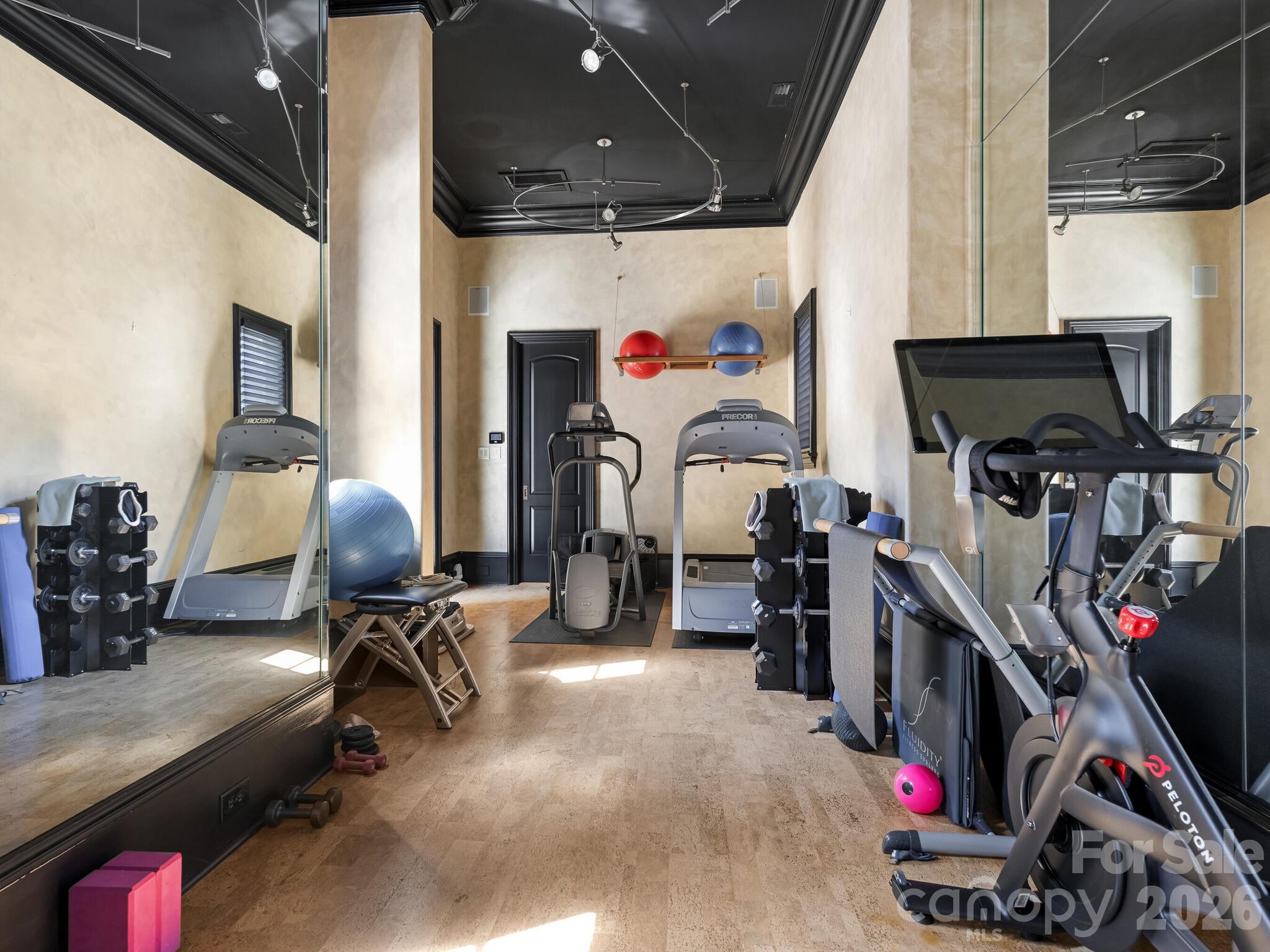 Seven Eagles - Residential