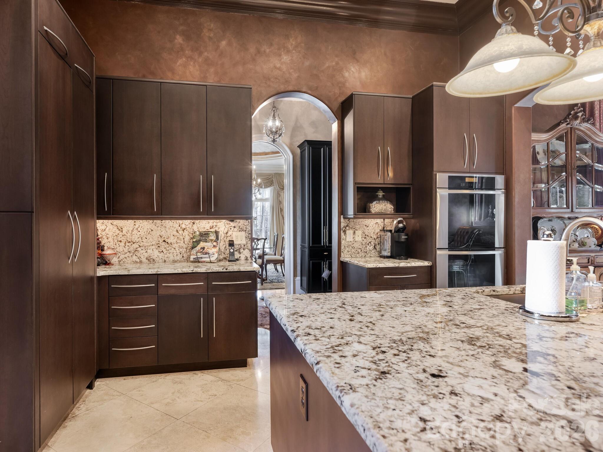 Seven Eagles - Residential