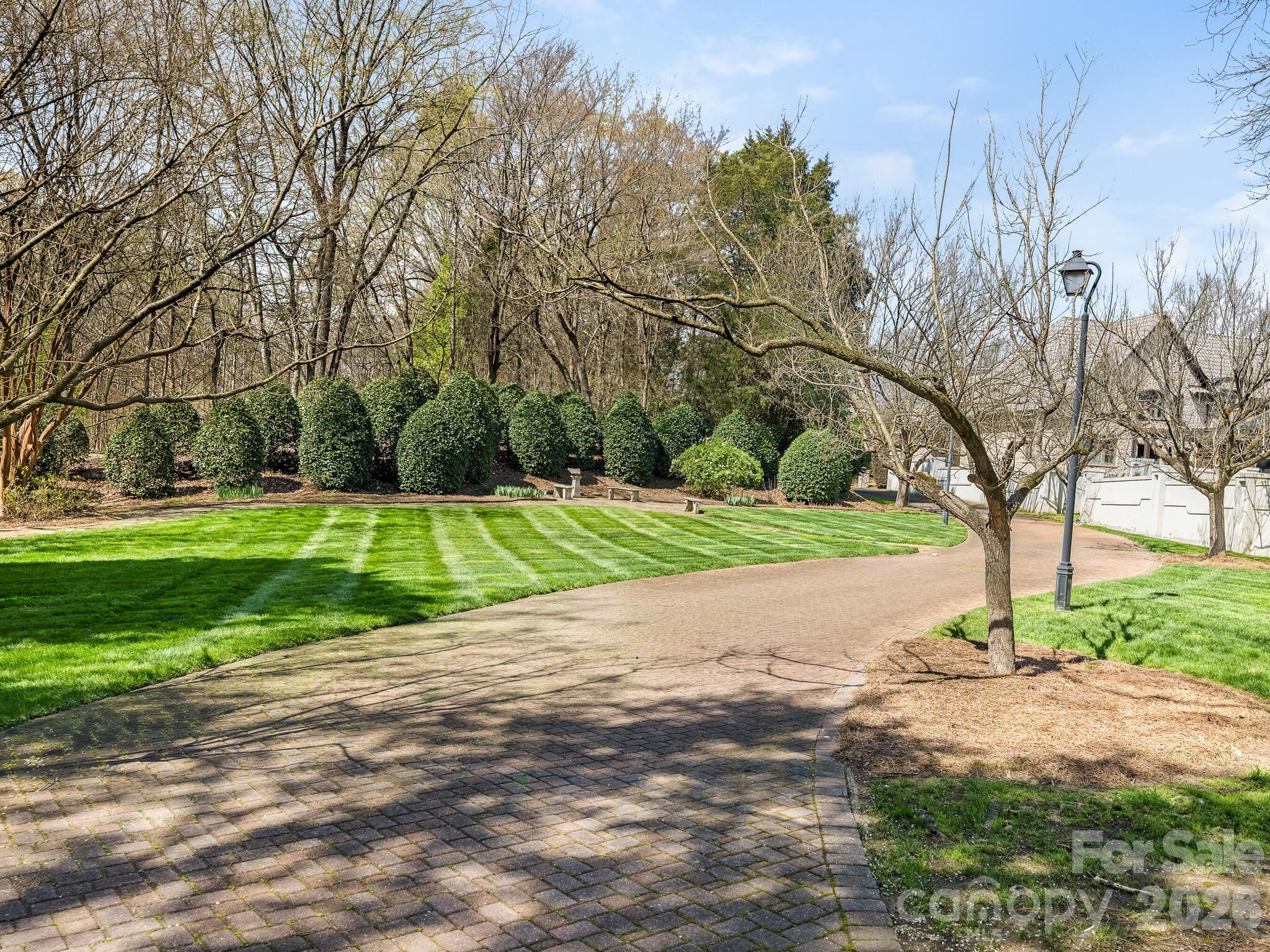 Seven Eagles - Residential