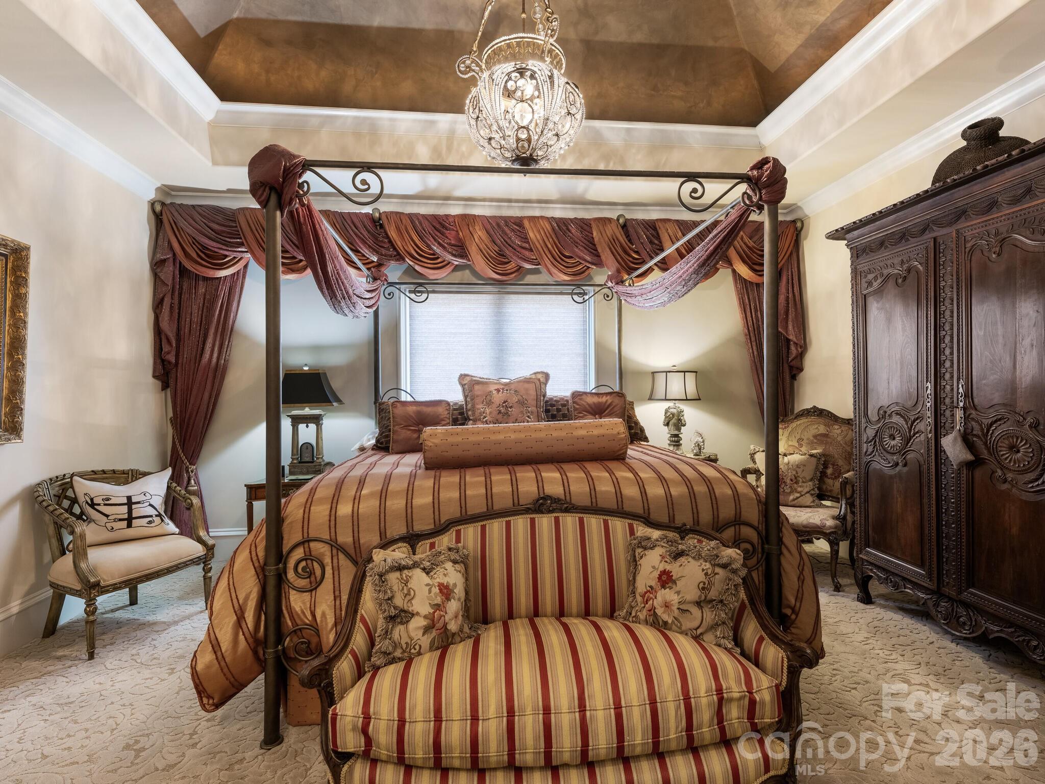 Seven Eagles - Residential