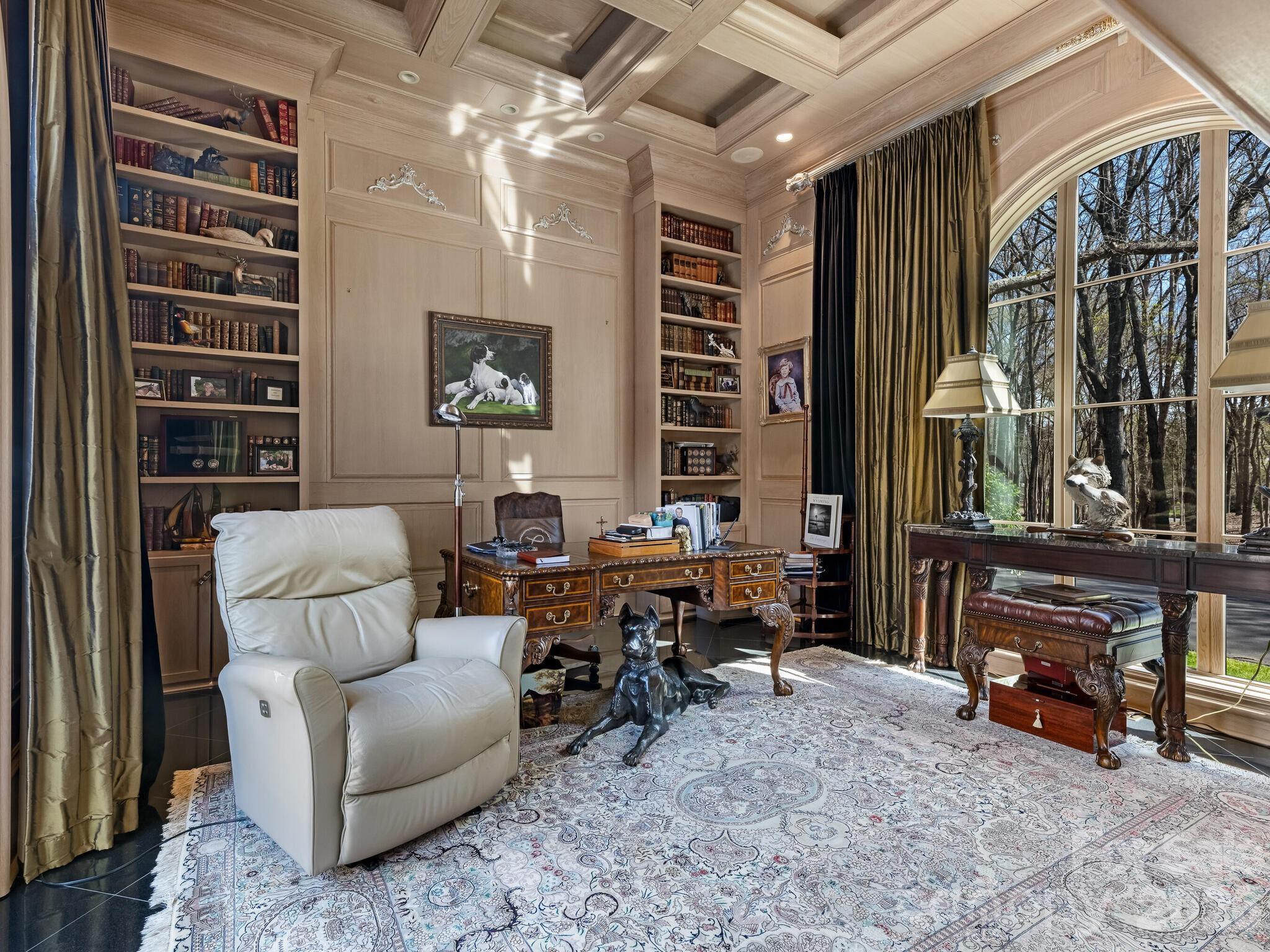 Seven Eagles - Residential