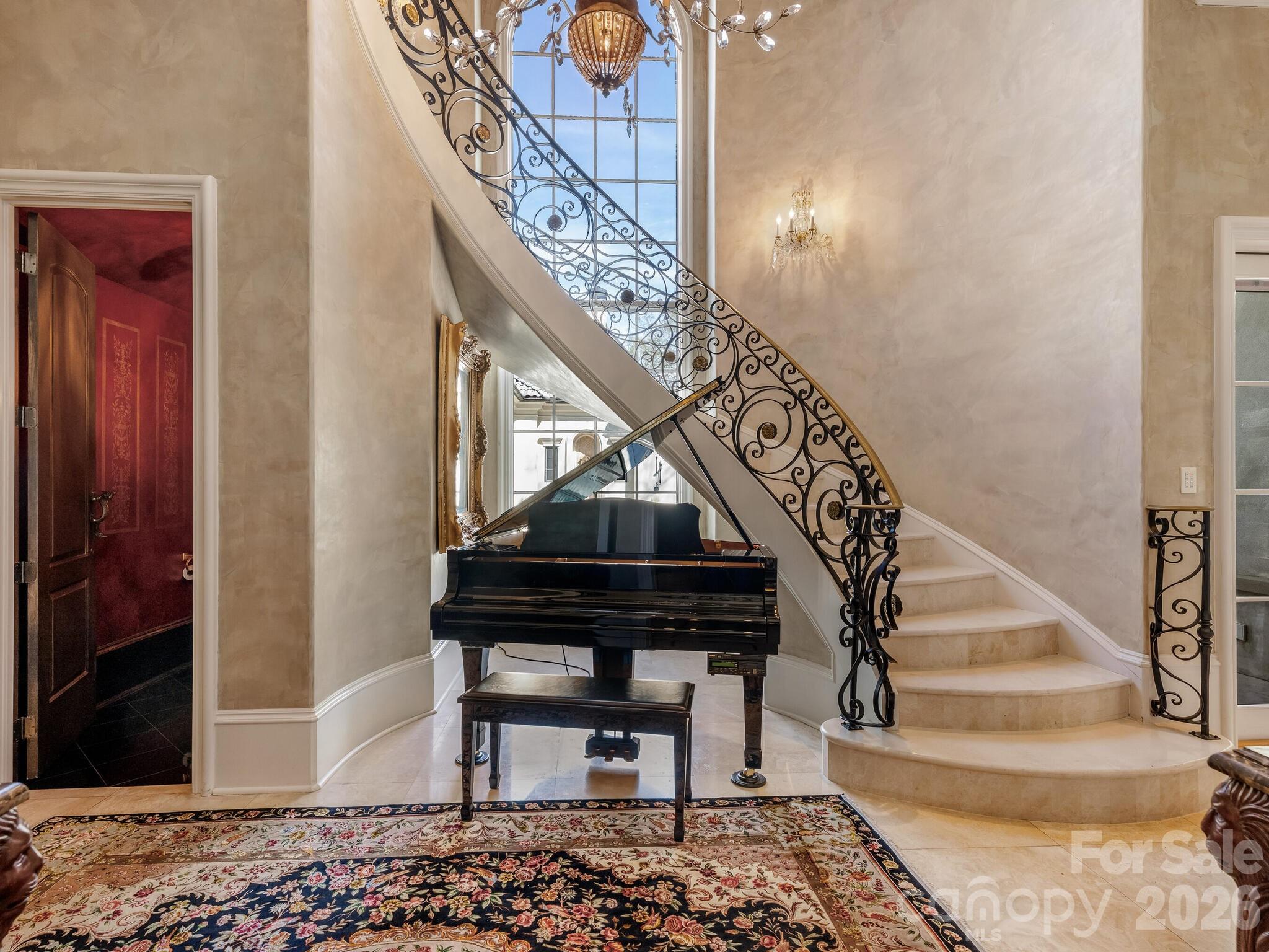 Seven Eagles - Residential