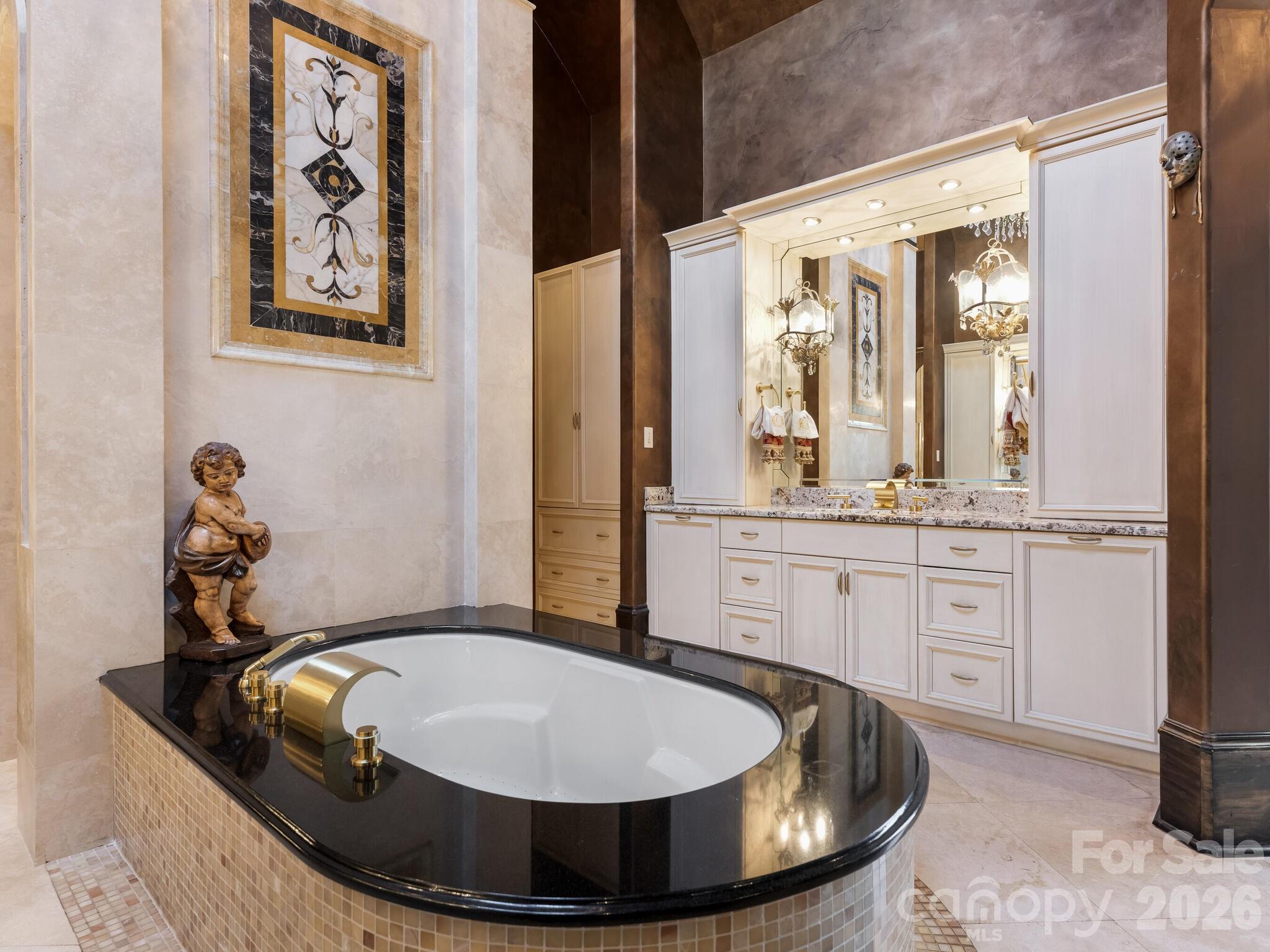 Seven Eagles - Residential