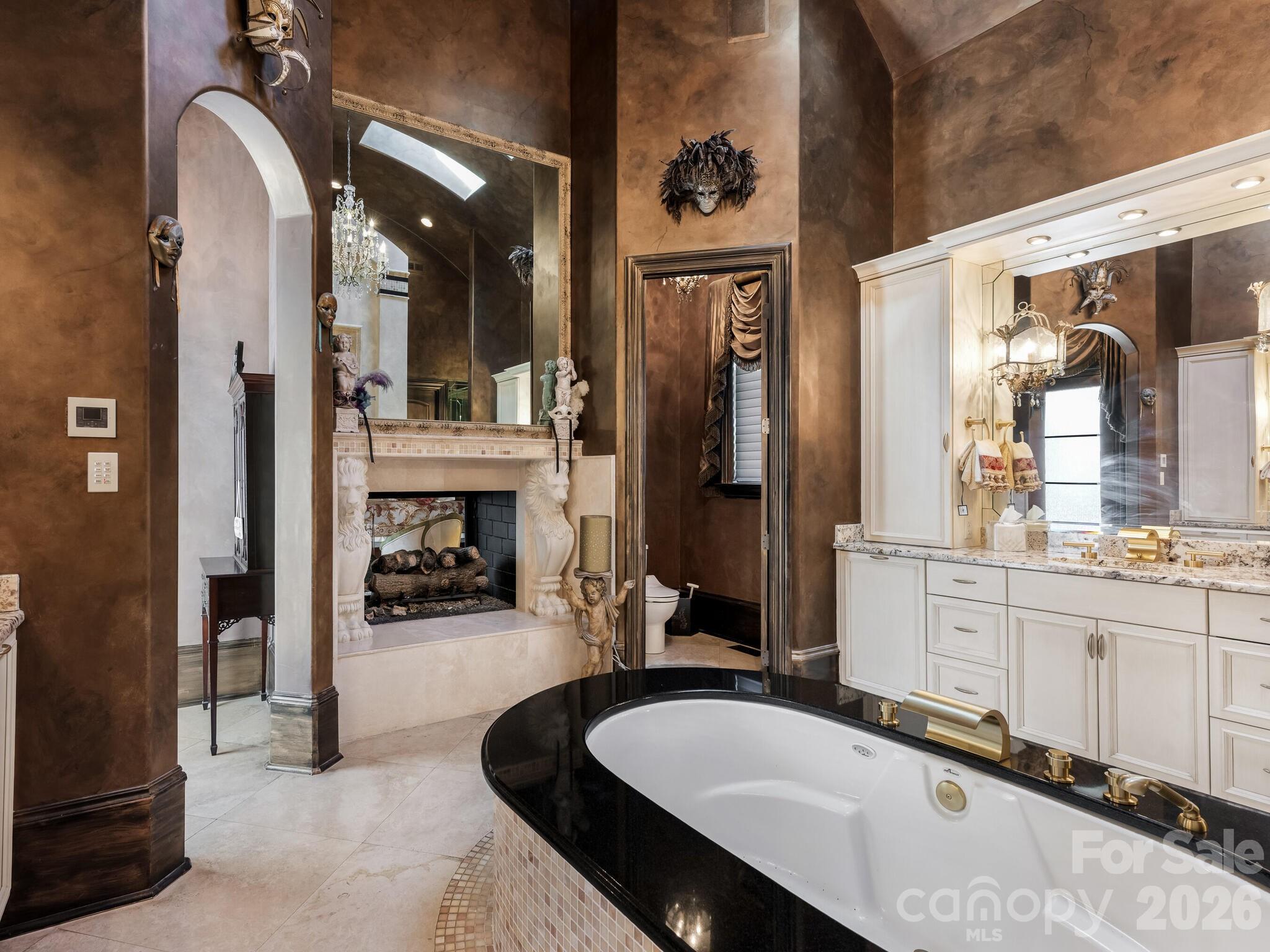 Seven Eagles - Residential