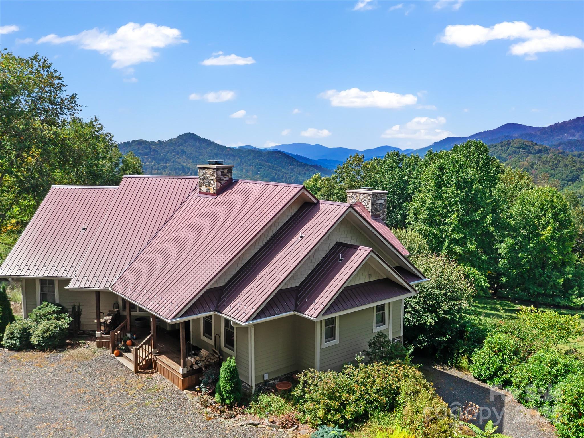 1992 Green Creek Road