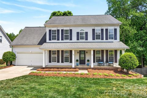 Photo of 118 Easy Street, Mooresville, NC 28117 (MLS # 4367530)