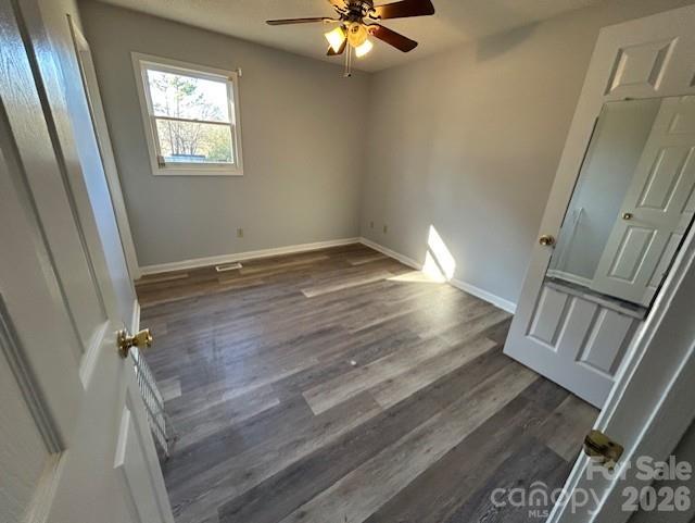 1616 Lazenby Street 17