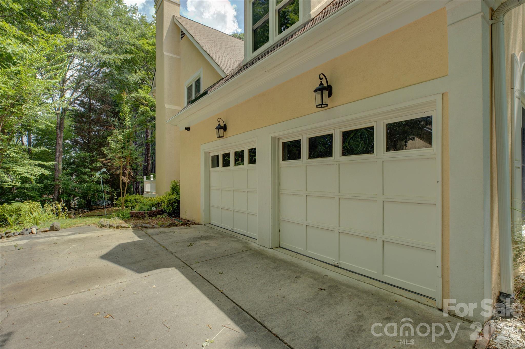 Riverpointe - Residential