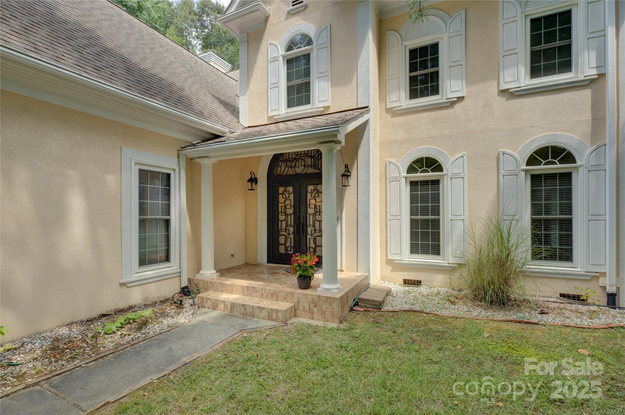15608 Woodland Ridge Lane 13