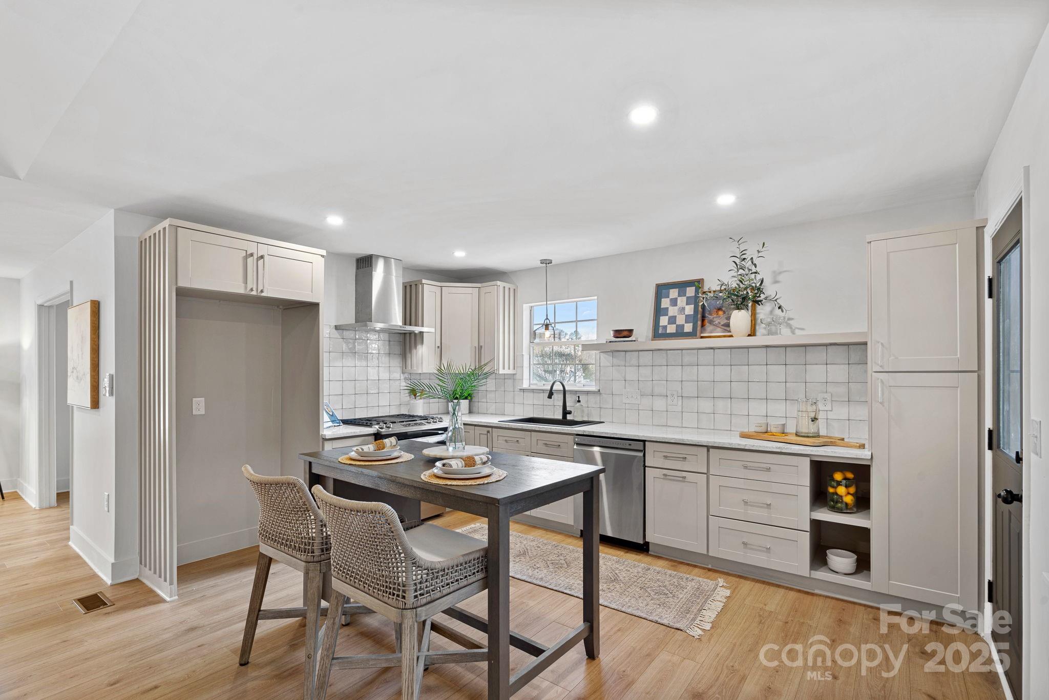 Cedarfield - Residential