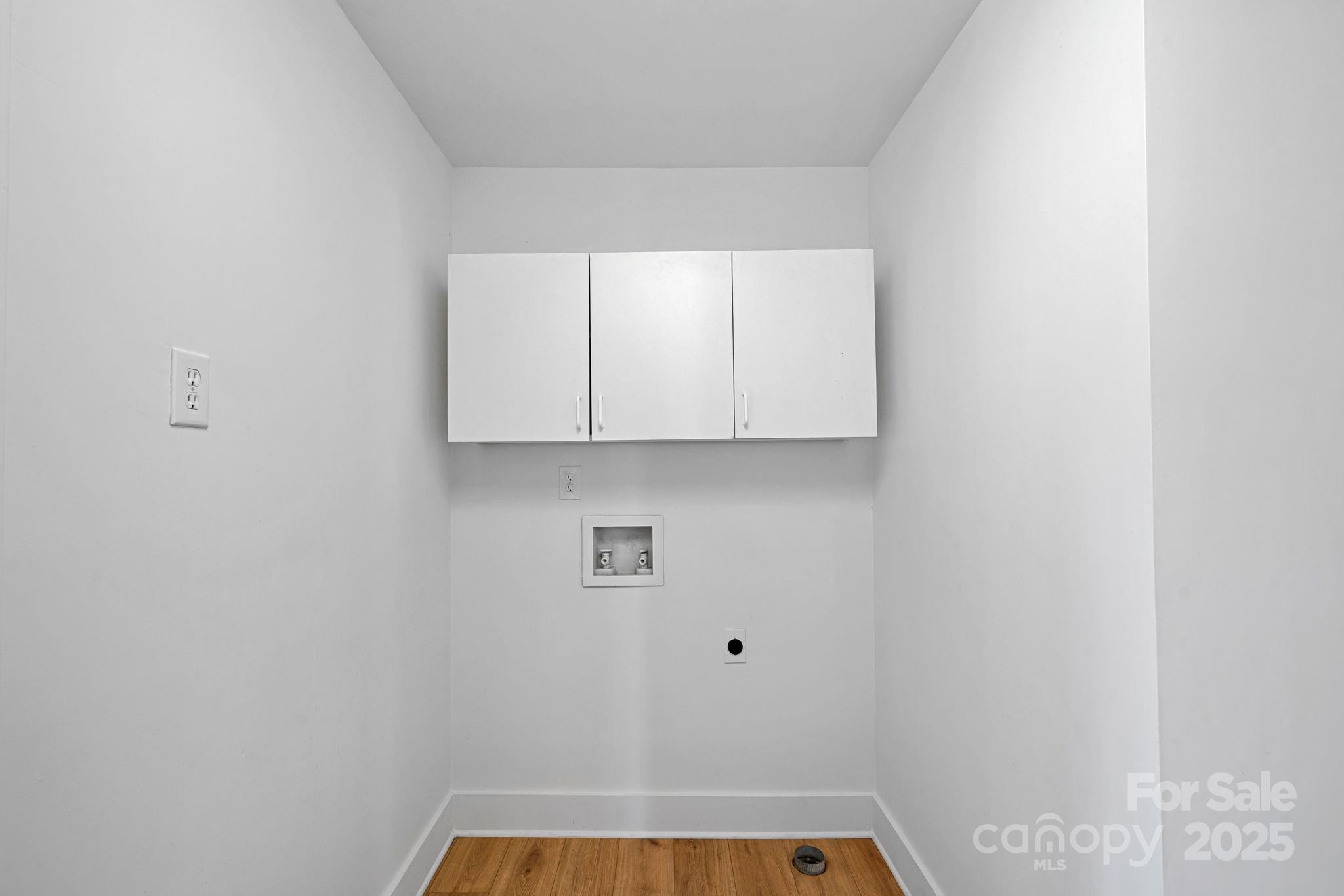 Cedarfield - Residential