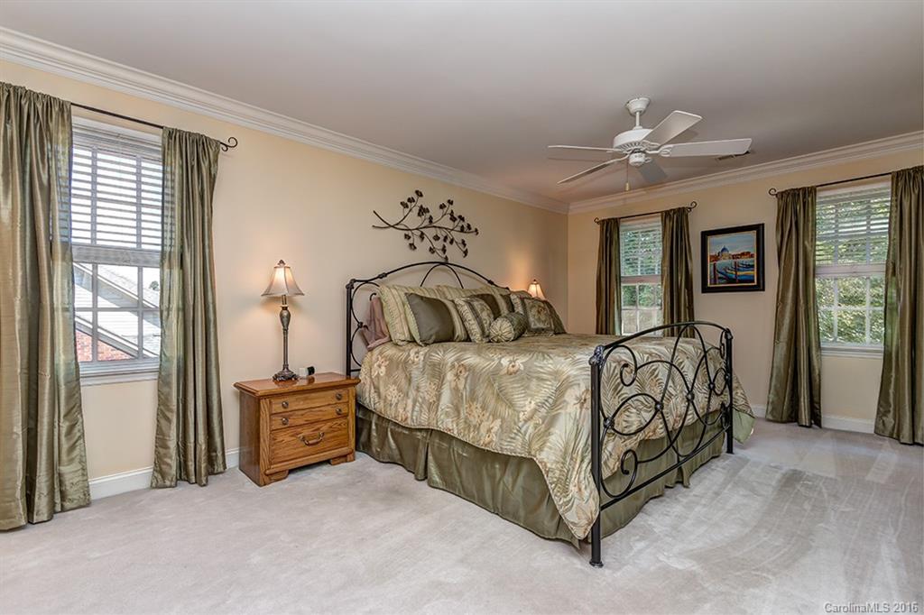 The Summit - Residential