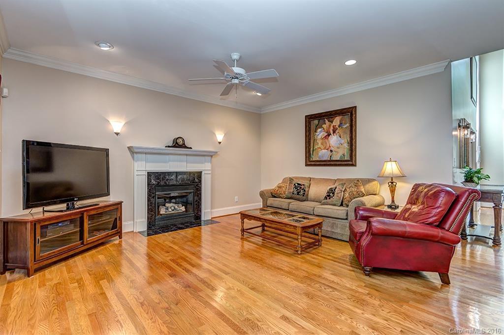 The Summit - Residential