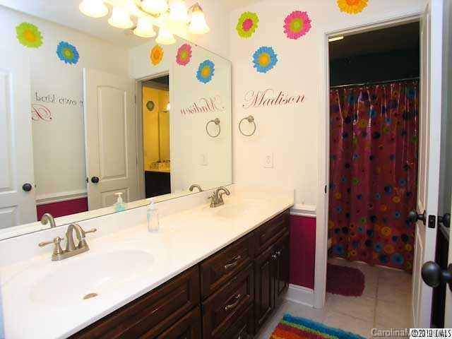 Rhynes Estate - Residential