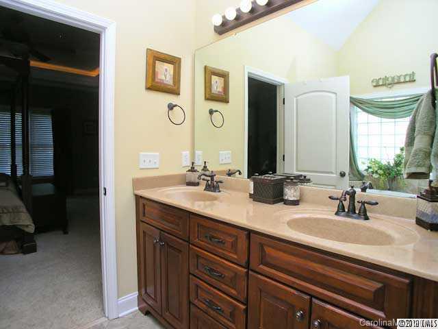 Rhynes Estate - Residential