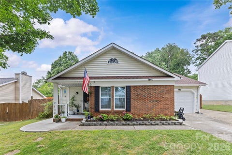 Photo of 7130 Bluff Wood Cove, Charlotte, NC 28212 (MLS # 4396843)