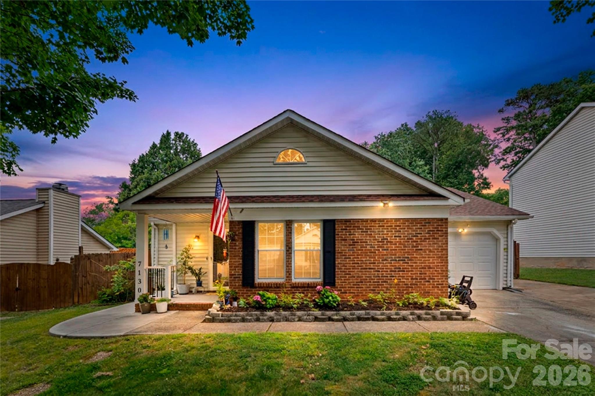 7130 Bluff Wood Cove