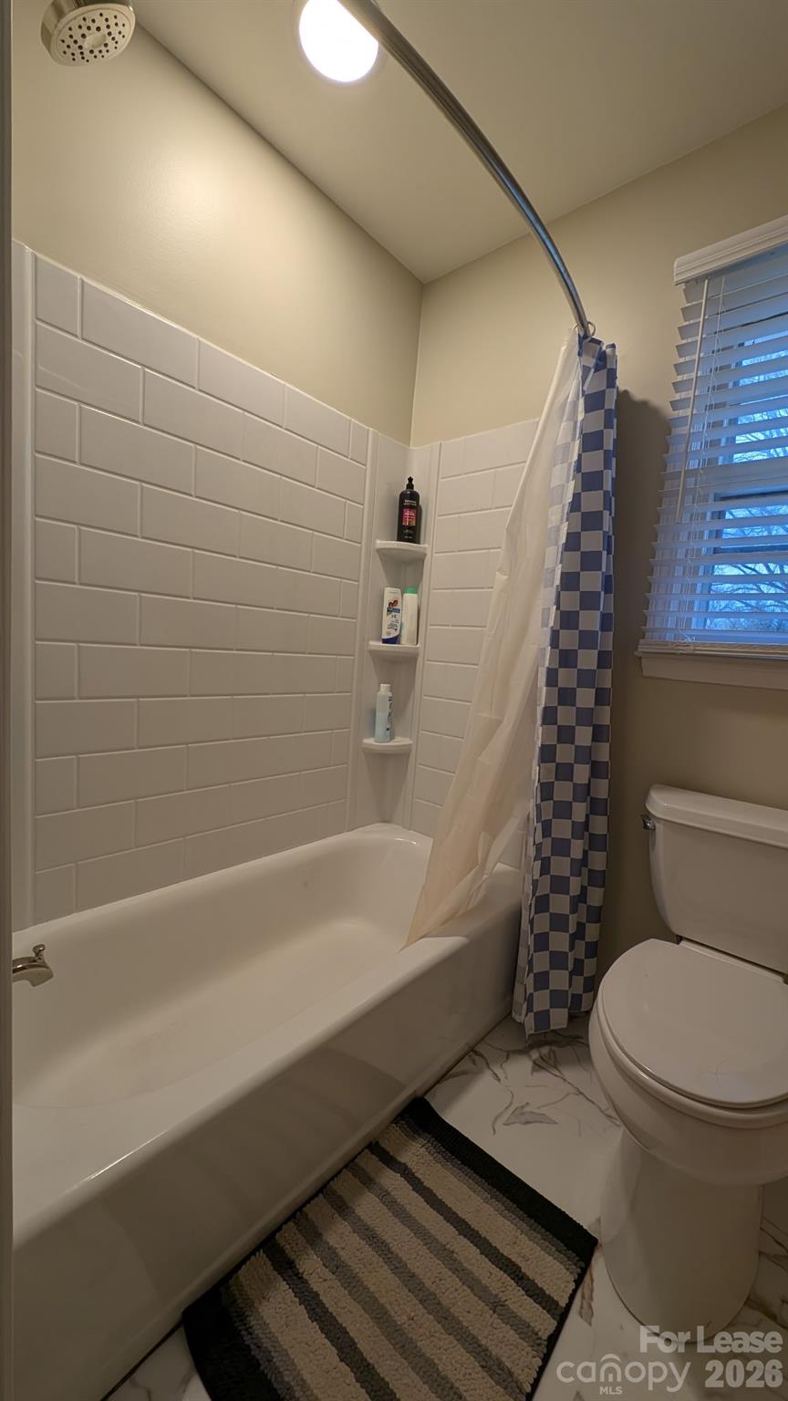 Lakeside Park - Residential Lease